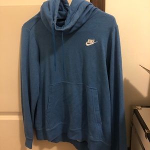 size medium women’s blue nike hoodie